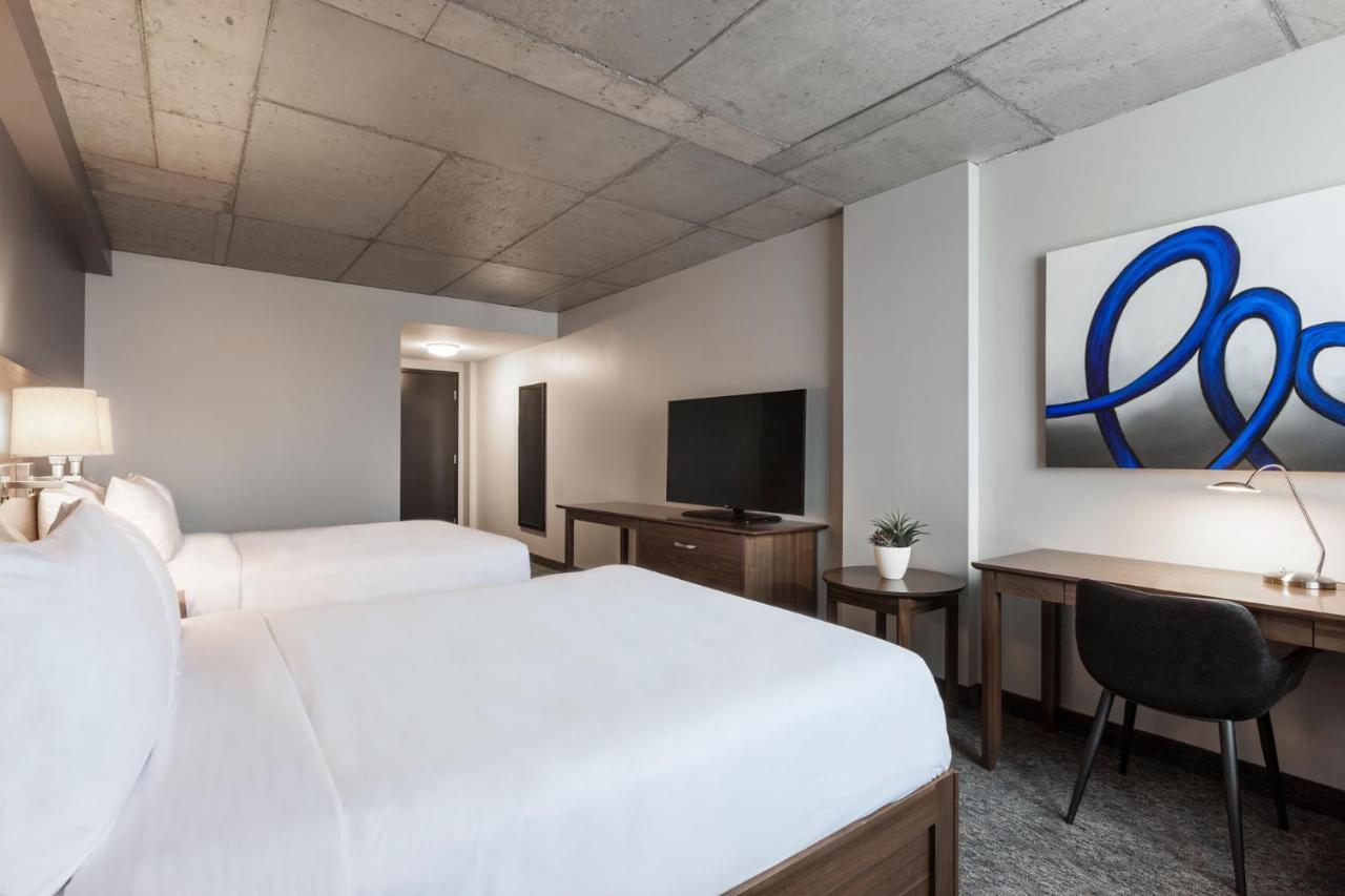 Imperia Hotel Et Suites Boucherville Exterior foto